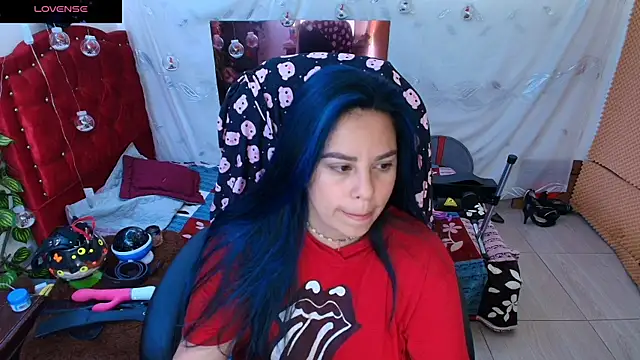 Snapshot of elektra_32 chatting on 01-19-25, 09:11 elektra 32 online show from 01-19-25, 09:11