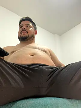 oso dirty  online show from 11-20-25, 06:18