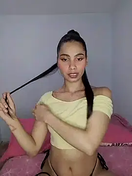 iamemmablake online show from 05-09-26, 01:11