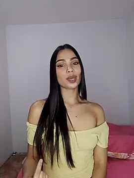 Snapshot of iamemmablake chatting on 07-26-26, 03:47 iamemmablake online show from 07-26-26, 03:47