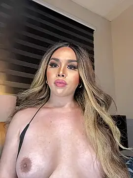 MISSANACONDA online show from 12-31-24, 03:42