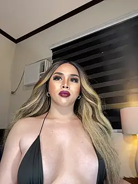 MISSANACONDA online show from 01-22-25, 04:23