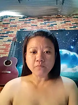 Snapshot of Urchanel chatting on 02-01-25, 11:58 Urchanel online show from 02-01-25, 11:58