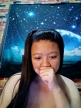 Snapshot of Urchanel chatting on 02-15-25, 12:37 Urchanel online show from 02-15-25, 12:37