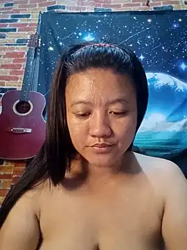Snapshot of Urchanel chatting on 03-01-25, 02:37 Urchanel online show from 03-01-25, 02:37
