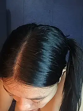 Snapshot of Urchanel chatting on 02-15-26, 08:24 Urchanel online show from 02-15-26, 08:24