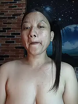 Snapshot of Urchanel chatting on 03-01-26, 02:02 Urchanel online show from 03-01-26, 02:02