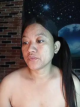 Snapshot of Urchanel chatting on 03-13-26, 11:00 Urchanel online show from 03-13-26, 11:00