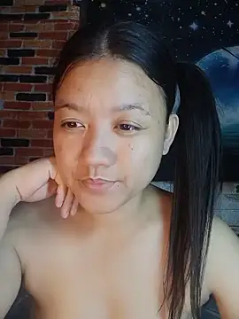 Snapshot of Urchanel chatting on 04-02-26, 12:58 Urchanel online show from 04-02-26, 12:58