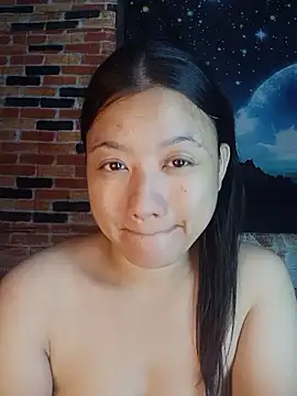 Snapshot of Urchanel chatting on 04-03-26, 01:58 Urchanel online show from 04-03-26, 01:58