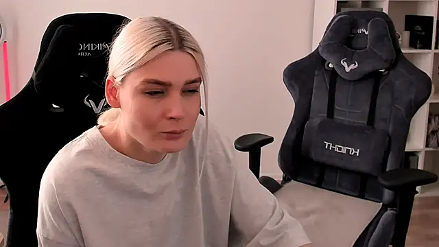 hotblonds online show from 02-23-25, 01:21