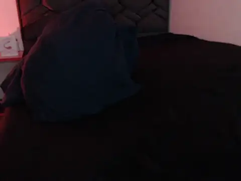 Snapshot of danypalmer chatting on 10-16-25, 05:30 danypalmer online show from 10-16-25, 05:30