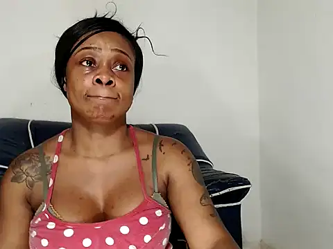 Snapshot of alexiaao9 chatting on 10-17-25, 04:48 alexiaao9 online show from 10-17-25, 04:48