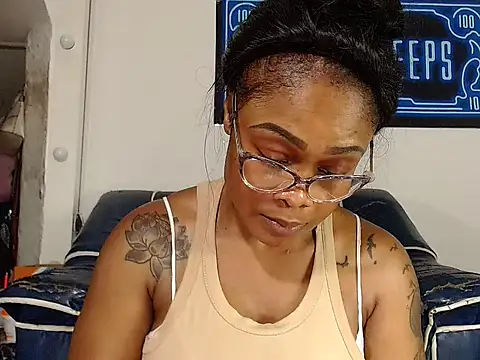 alexiaao9 online show from 05-10-26, 06:24