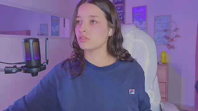 Amaia Daniells online show from 09-16-25, 03:40