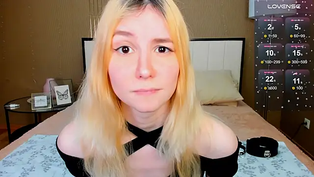 fleximona online show from 10-10-25, 09:19