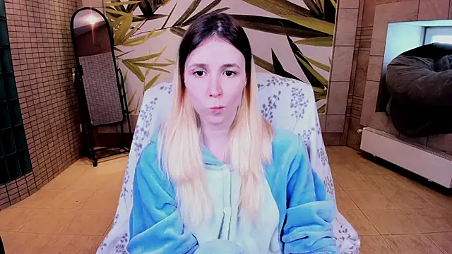 Snapshot of fleximona chatting on 05-16-26, 09:06 fleximona online show from 05-16-26, 09:06