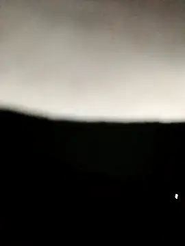 Snapshot of Annerae chatting on 11-25-25, 04:51 Annerae online show from 11-25-25, 04:51