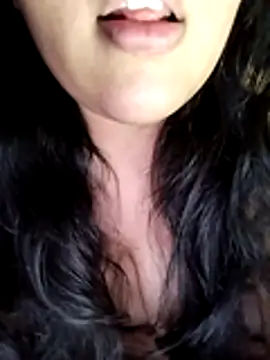 Snapshot of Annerae chatting on 02-19-26, 04:14 Annerae online show from 02-19-26, 04:14