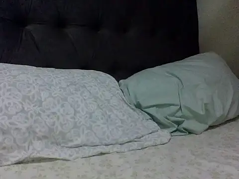 Snapshot of cute-marianna chatting on 09-12-25, 03:56 cute-marianna online show from 09-12-25, 03:56