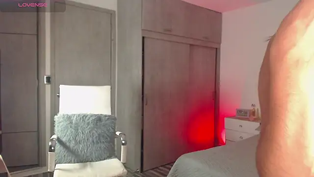 Snapshot of Brown_skin11 chatting on 02-14-26, 10:17 Brown skin11 online show from 02-14-26, 10:17