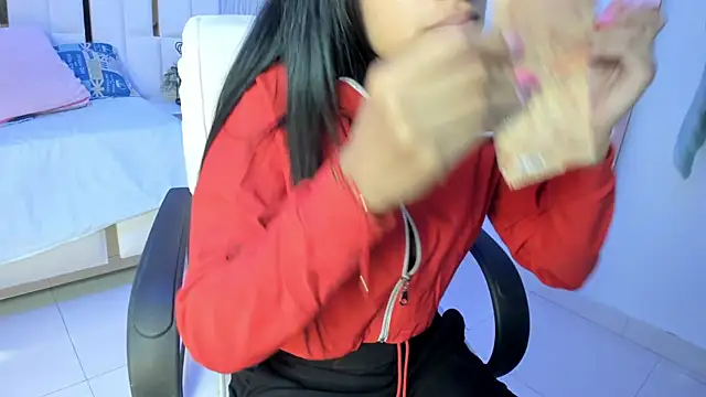 Meghan stonne  online show from 11-15-25, 07:10