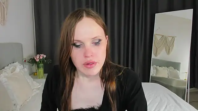 EffieMinki online show from 05-03-26, 08:59