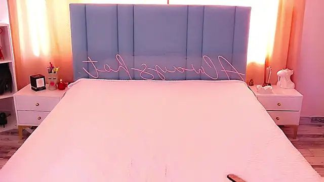 AllwaysHotJ online show from 02-23-25, 05:56