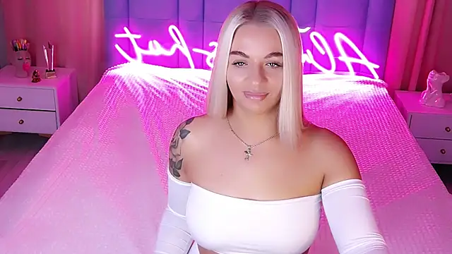 AllwaysHotJ online show from 10-03-25, 02:19