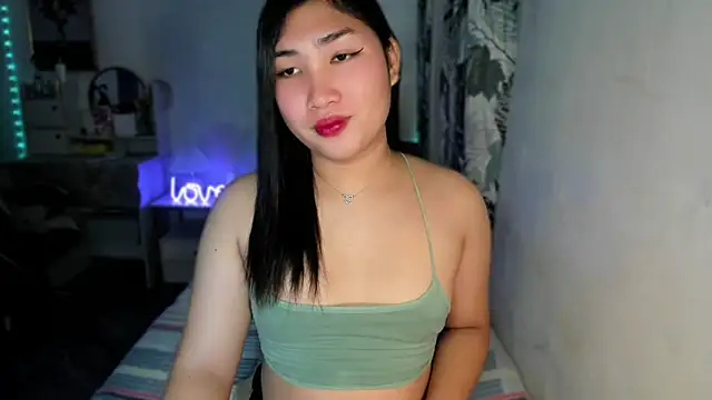 Snapshot of Miss_Deliciousness chatting on 02-07-25, 03:41 Miss Deliciousness online show from 02-07-25, 03:41