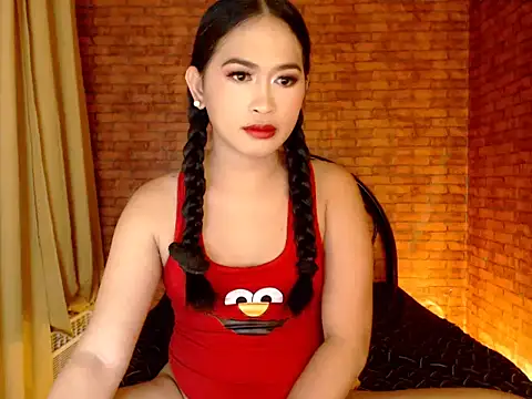 Snapshot of SandyMontero chatting on 07-19-26, 09:46 SandyMontero online show from 07-19-26, 09:46