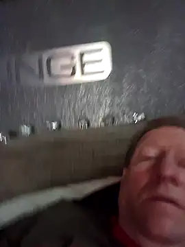 tomtom111111 online show from 11-07-25, 02:50