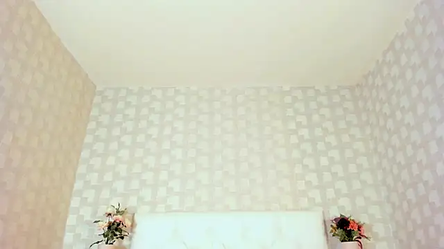NatsumiHun online show from 06-18-26, 09:14