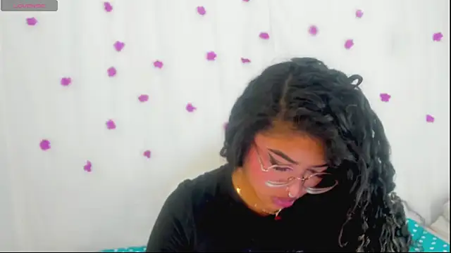 Snapshot of moana_taylor chatting on 09-30-25, 10:09 moana taylor online show from 09-30-25, 10:09