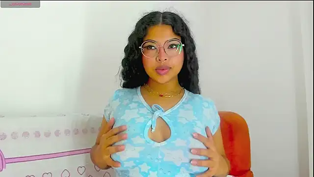 moana taylor online show from 05-17-26, 10:33