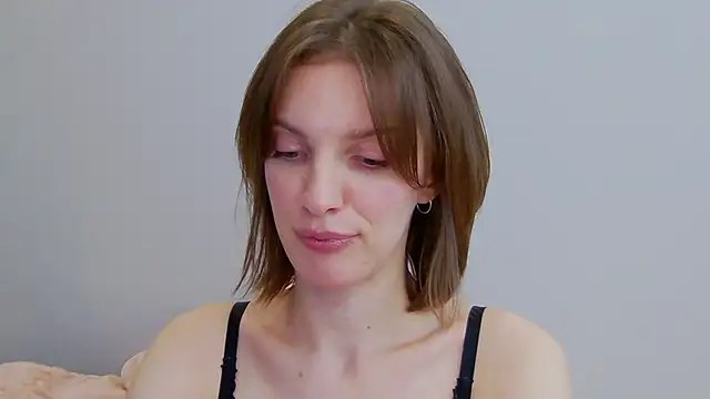 Beauty Alex online show from 12-15-24, 07:35