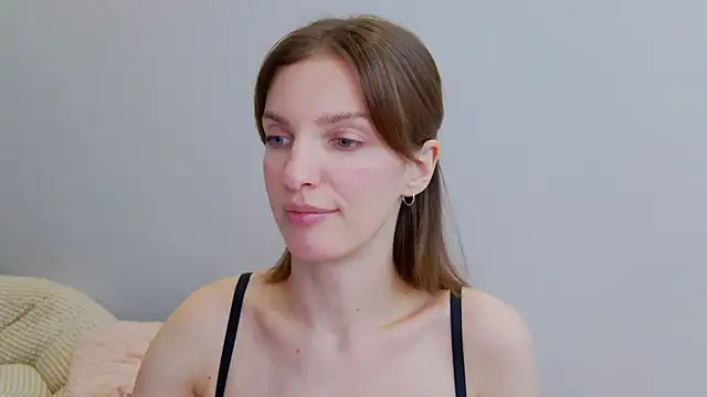 Beauty Alex online show from 12-18-24, 04:31
