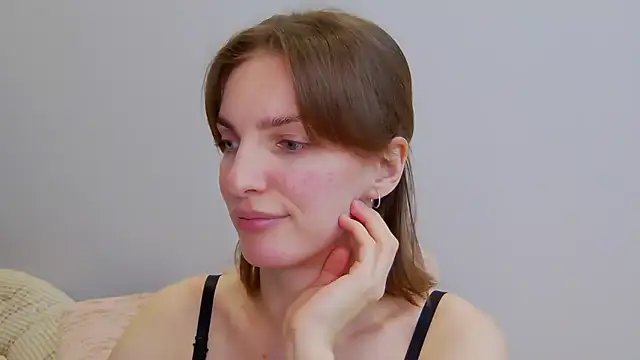 Beauty Alex online show from 12-20-24, 04:31