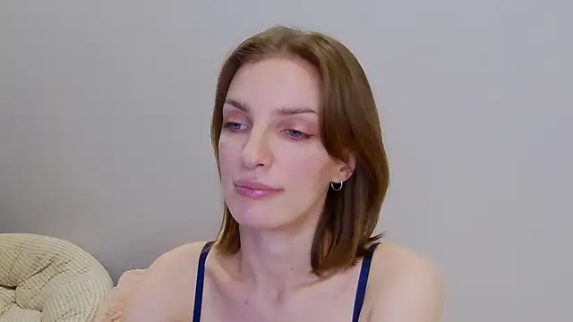 Beauty Alex online show from 01-13-25, 02:28