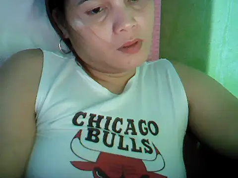 Snapshot of ashlylove25 chatting on 03-23-26, 05:39 ashlylove25 online show from 03-23-26, 05:39