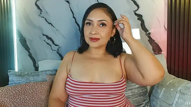 Madissononee online show from 12-06-24, 01:29