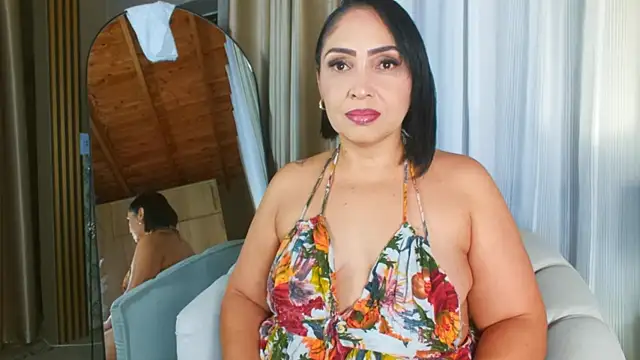 Madissononee online show from 09-27-25, 01:32