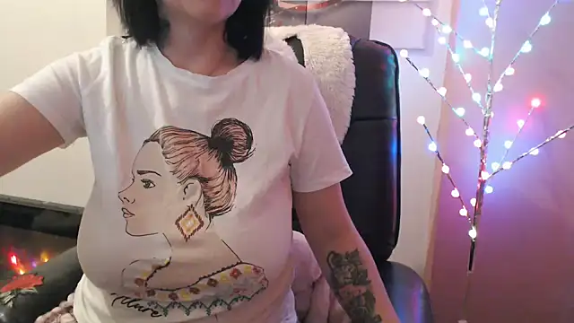 Snapshot of algodonyfresa chatting on 02-04-25, 06:14 algodonyfresa online show from 02-04-25, 06:14