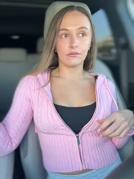 lunagirl13 online show from 10-06-25, 05:43