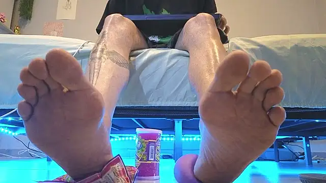 MattxFeet online show from 02-18-26, 08:49