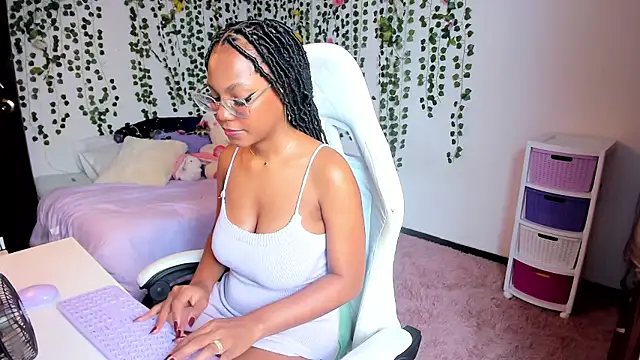 violeta milleer online show from 12-08-24, 05:22