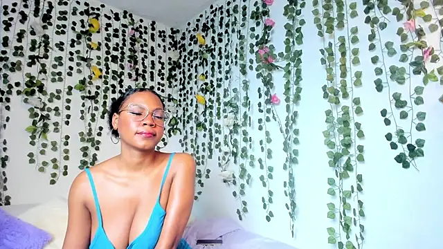 violeta milleer online show from 02-03-25, 05:14