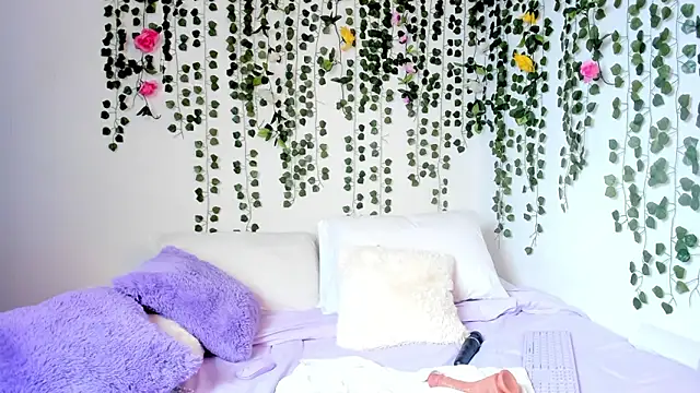 violeta milleer online show from 02-10-25, 04:58