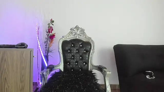 Hela wet online show from 12-28-24, 02:01