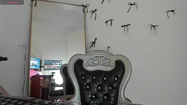 Snapshot of Hela_wet chatting on 07-02-26, 09:43 Hela wet online show from 07-02-26, 09:43